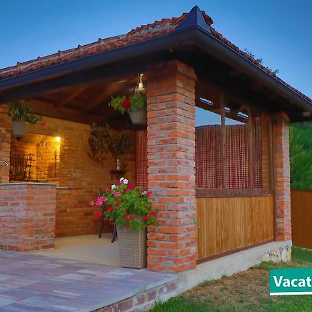 Vacation Home Alan 2 Кулен Вакуф Екстер'єр фото