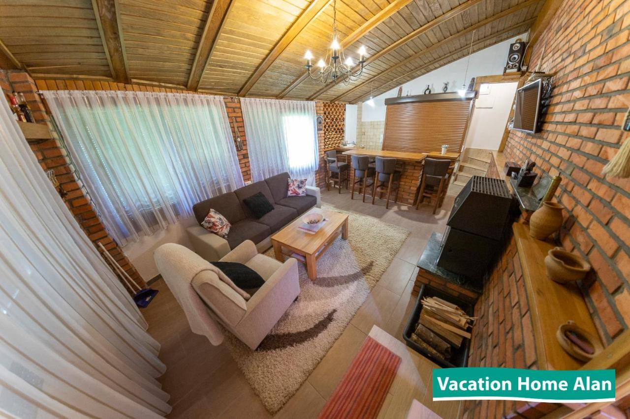 Vacation Home Alan 2 Кулен Вакуф Екстер'єр фото