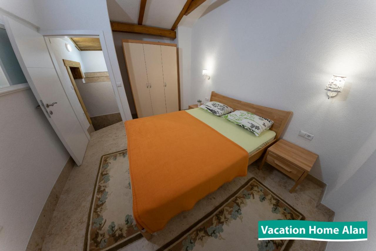 Vacation Home Alan 2 Кулен Вакуф Екстер'єр фото