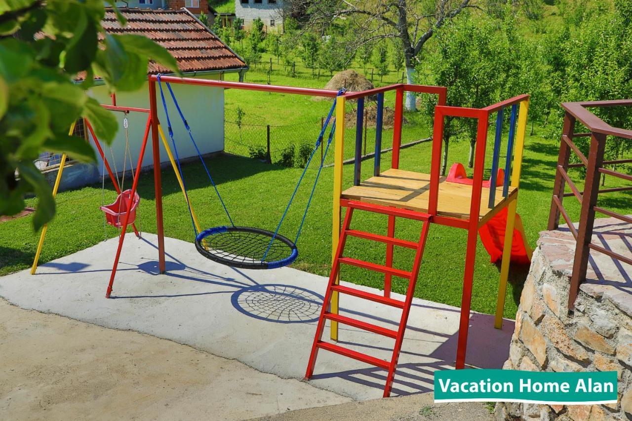 Vacation Home Alan 2 Кулен Вакуф Екстер'єр фото