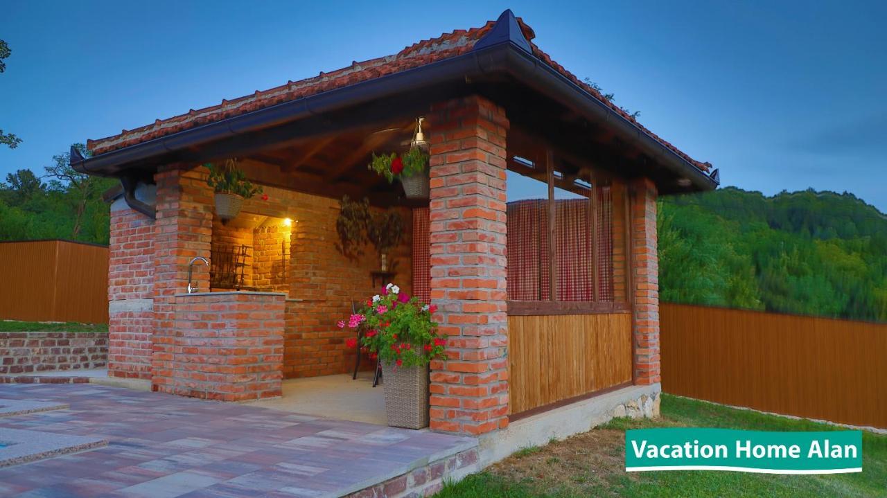 Vacation Home Alan 2 Кулен Вакуф Екстер'єр фото