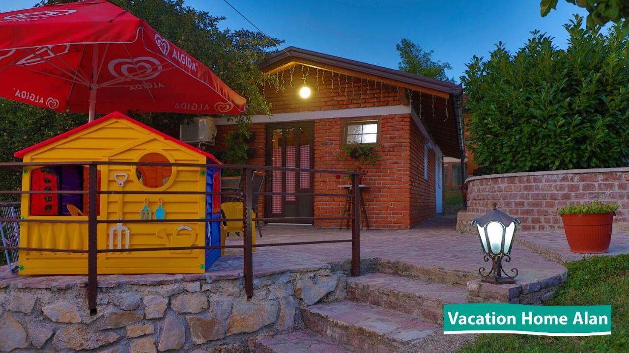 Vacation Home Alan 2 Кулен Вакуф Екстер'єр фото