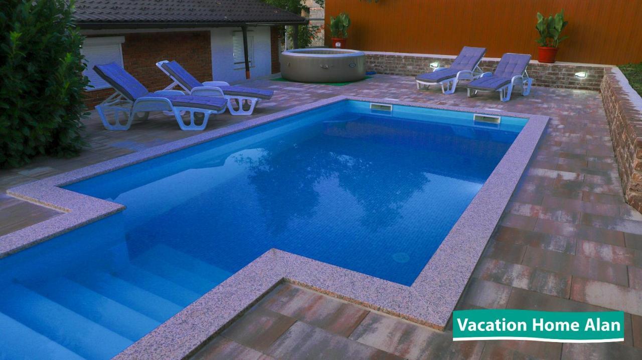 Vacation Home Alan 2 Кулен Вакуф Екстер'єр фото