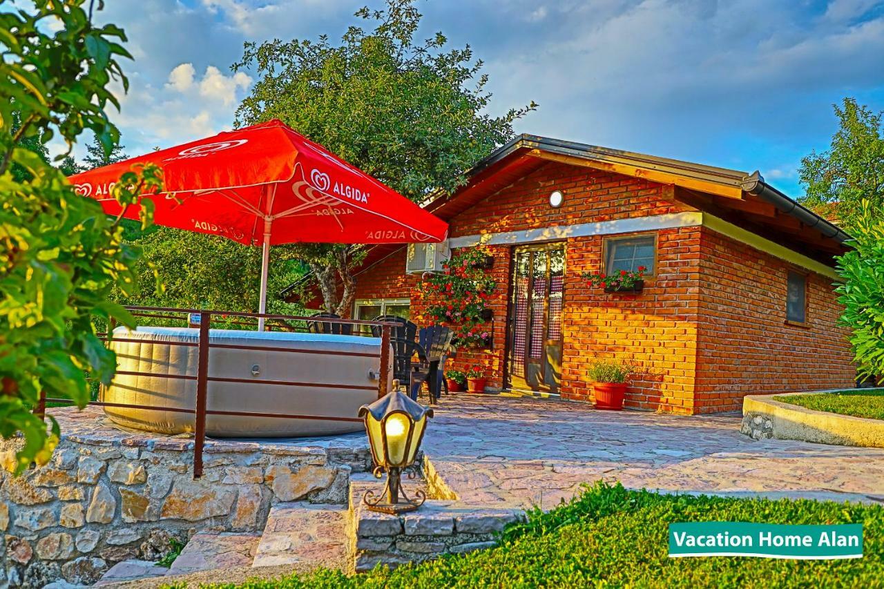 Vacation Home Alan 2 Кулен Вакуф Екстер'єр фото