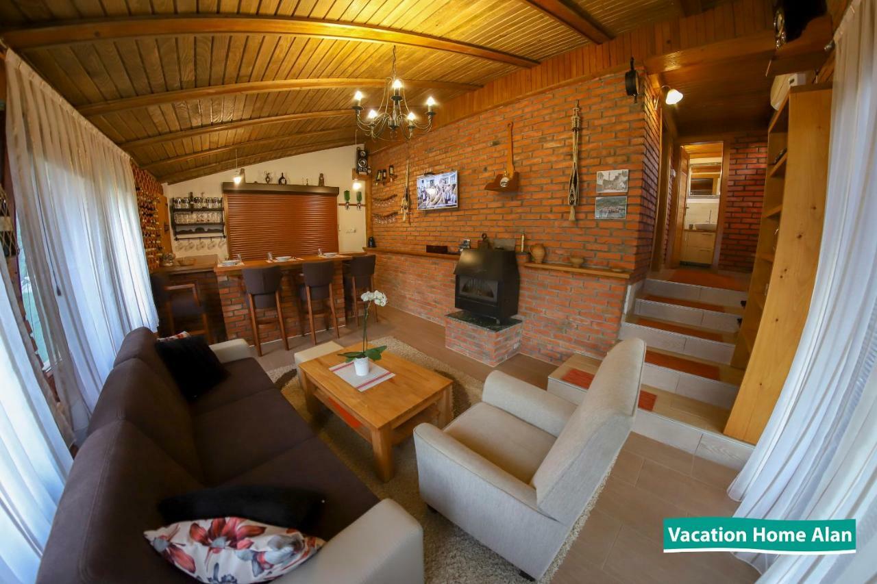 Vacation Home Alan 2 Кулен Вакуф Екстер'єр фото