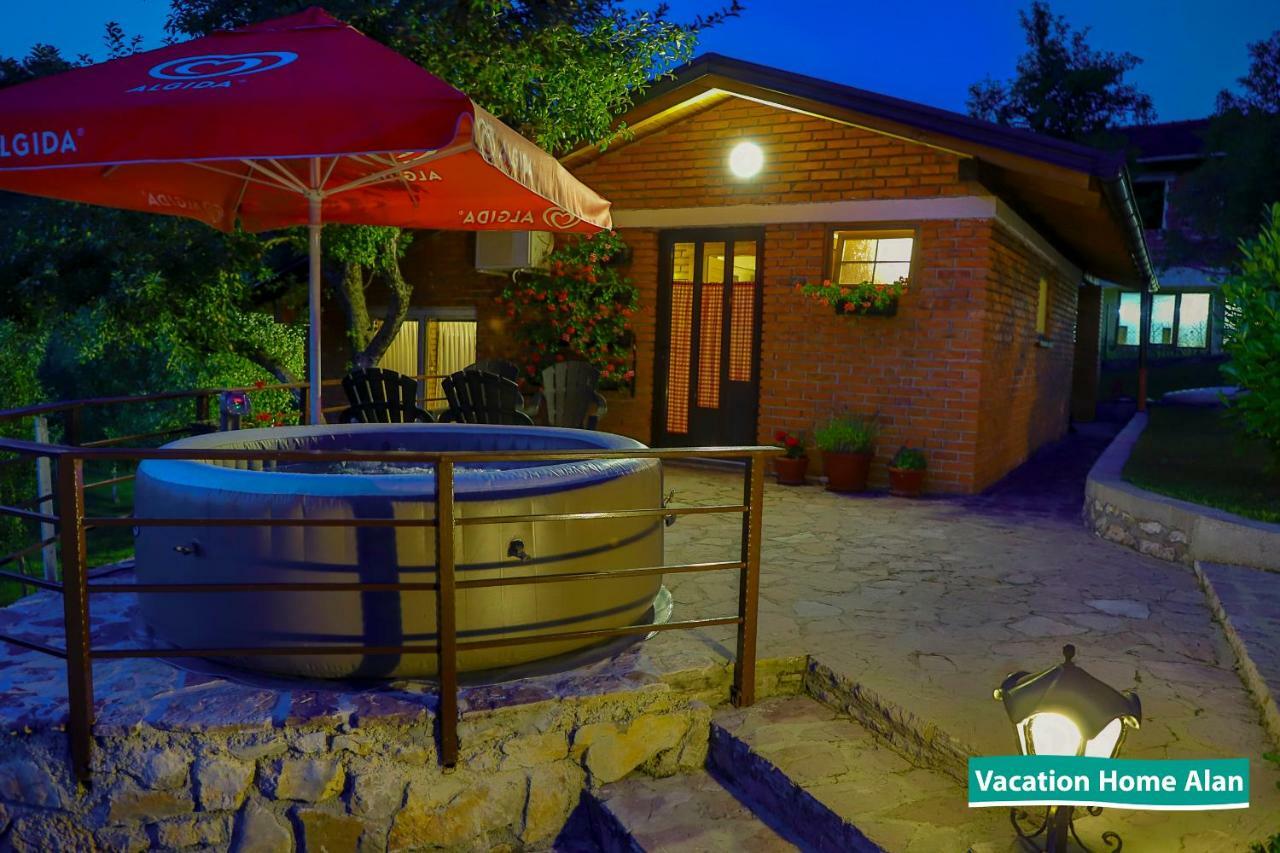 Vacation Home Alan 2 Кулен Вакуф Екстер'єр фото